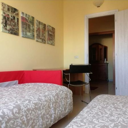 "La Casa Di Mariagrazia" Appartamento 4 Locali Sammichele Di Bari Bagian luar foto
