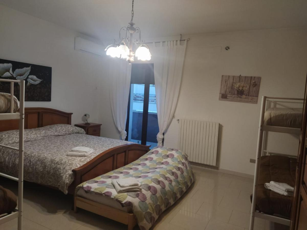 "La Casa Di Mariagrazia" Appartamento 4 Locali Sammichele Di Bari Bagian luar foto