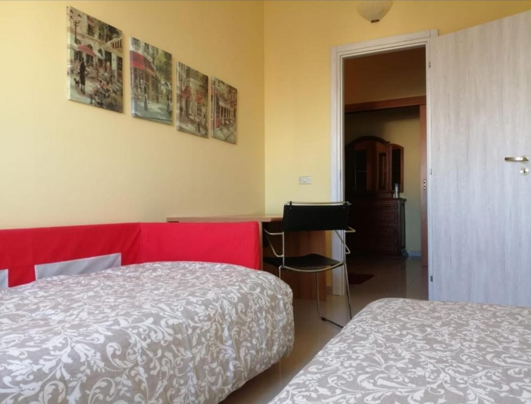 "La Casa Di Mariagrazia" Appartamento 4 Locali Sammichele Di Bari Bagian luar foto