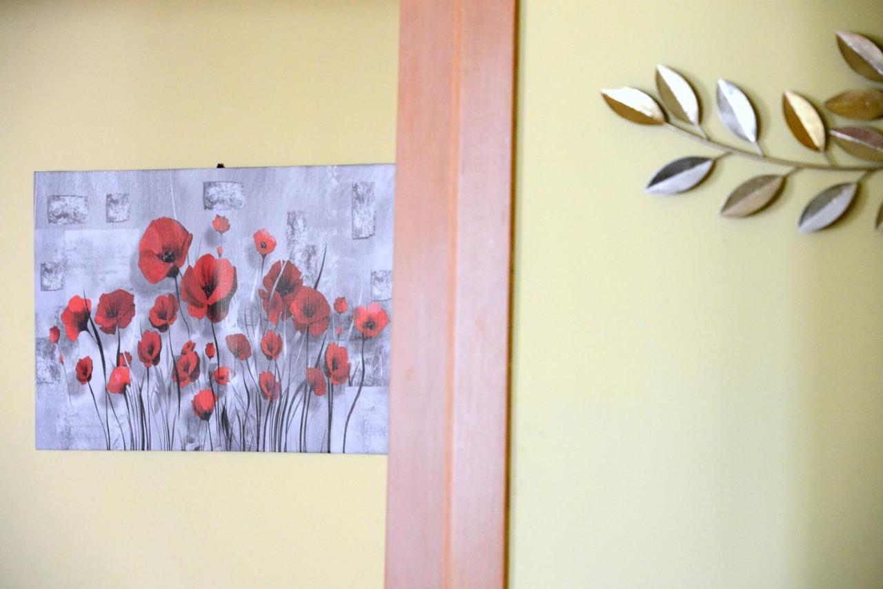 "La Casa Di Mariagrazia" Appartamento 4 Locali Sammichele Di Bari Bagian luar foto