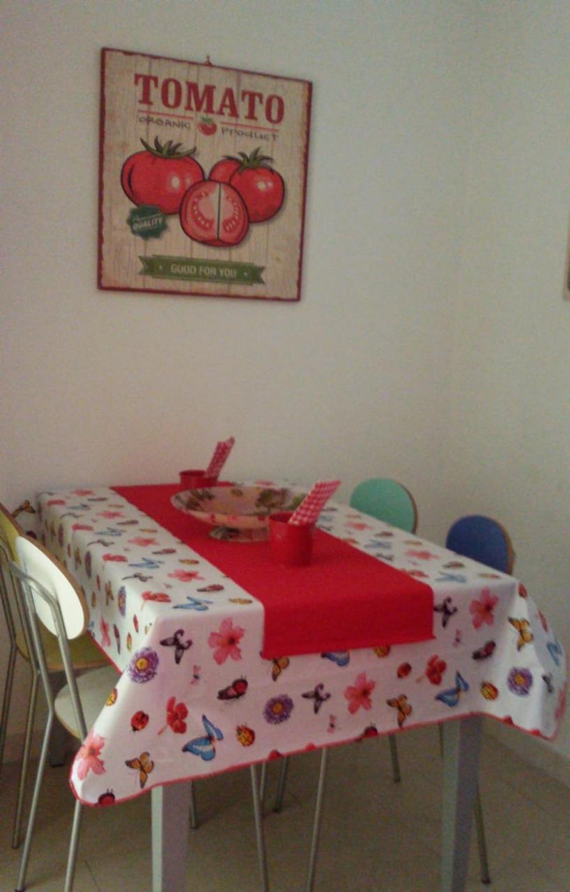 "La Casa Di Mariagrazia" Appartamento 4 Locali Sammichele Di Bari Bagian luar foto